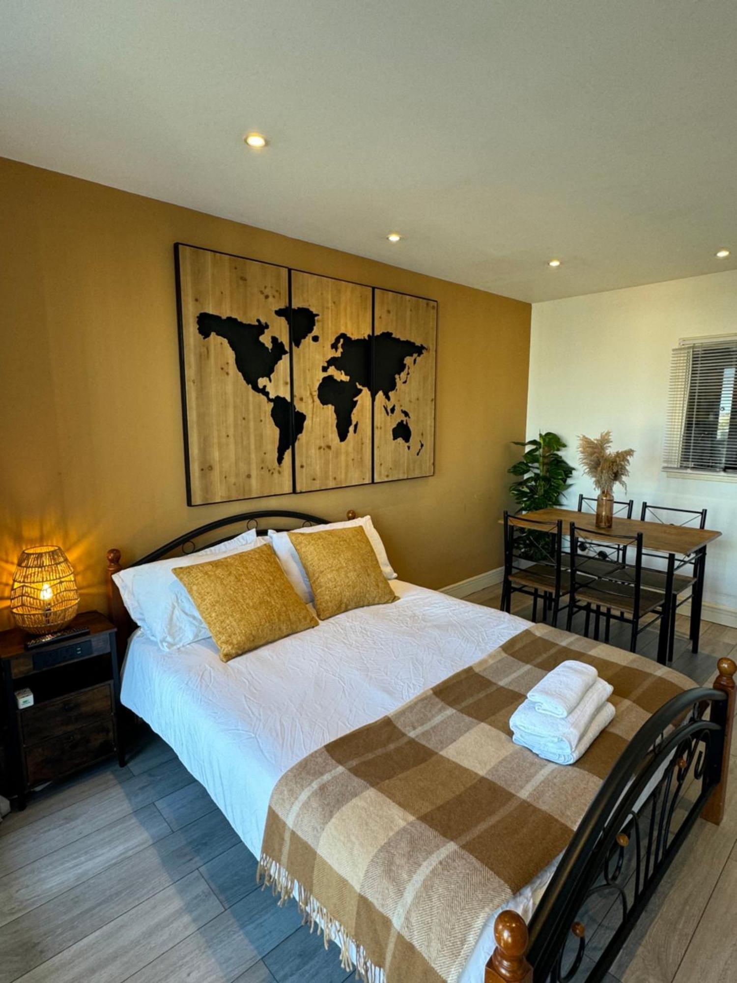 Apartamento Cozy Flat With Balcony Londres Exterior foto