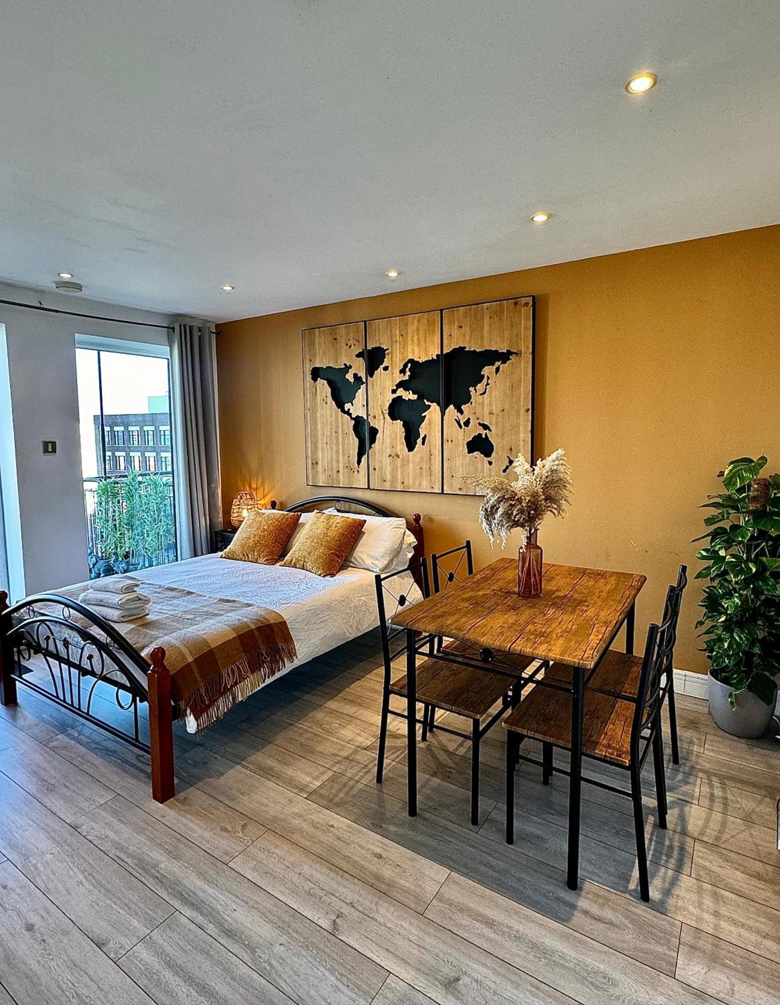 Apartamento Cozy Flat With Balcony Londres Exterior foto